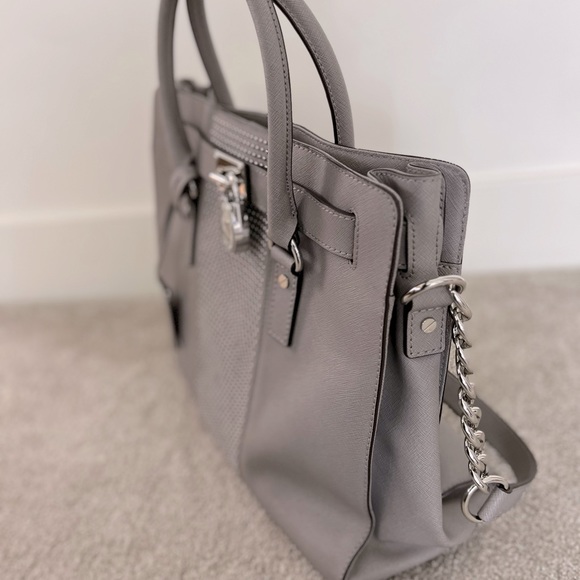Michael Kors studded Hamilton Tote NEW - Picture 7 of 8